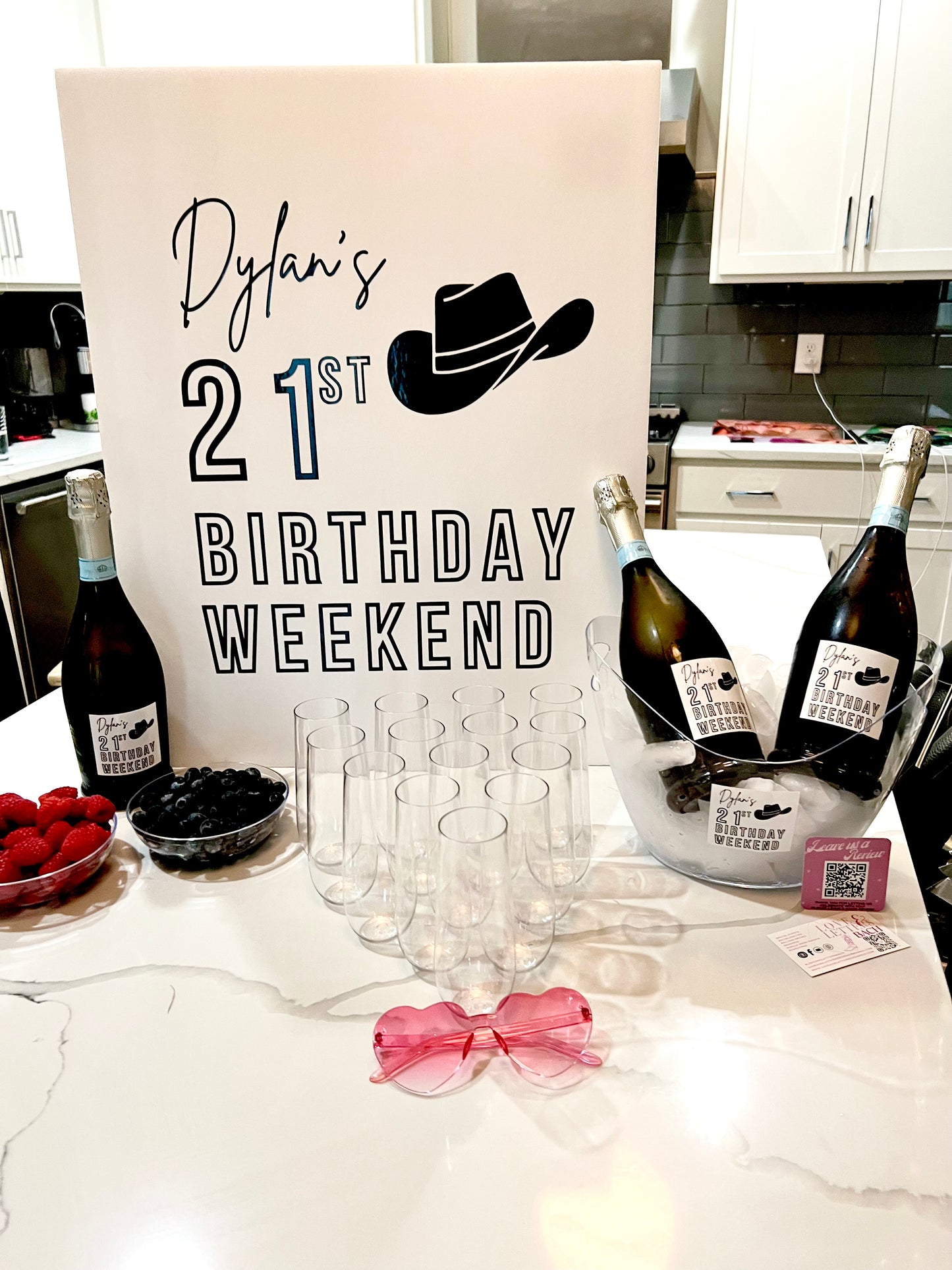Small Mimosa Bar