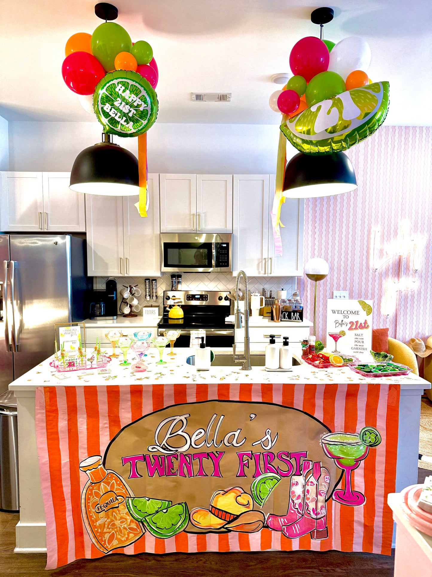 2 Balloon Clusters Add On