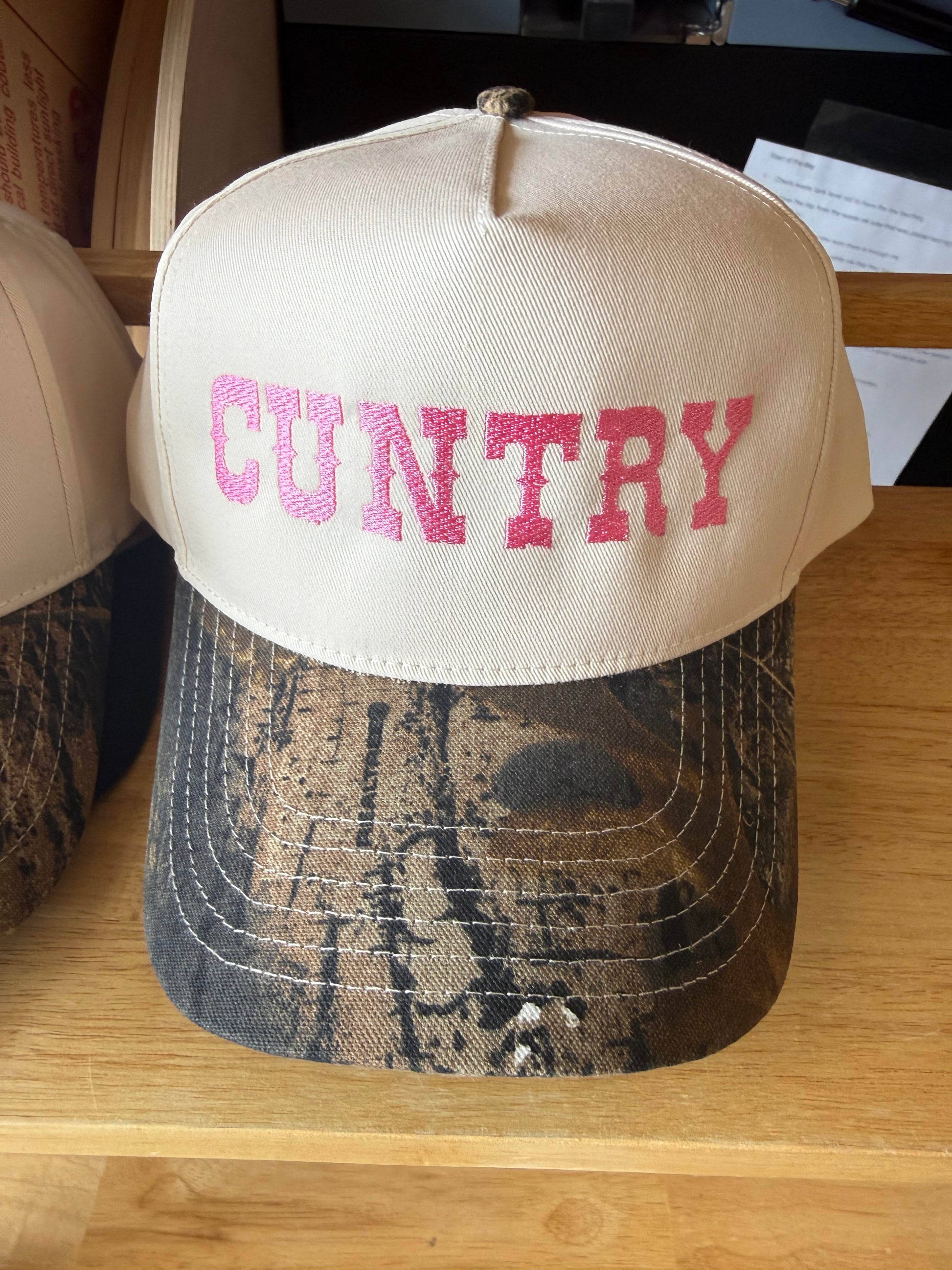 Cuntry Hat
