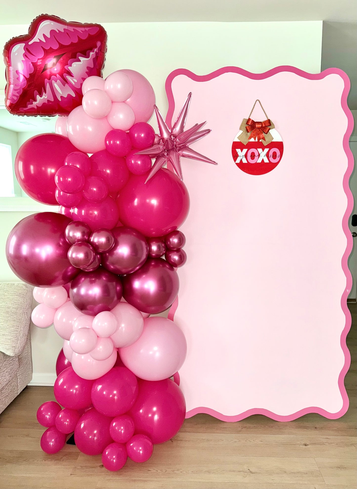 Pink Wavy Backdrop 7ft